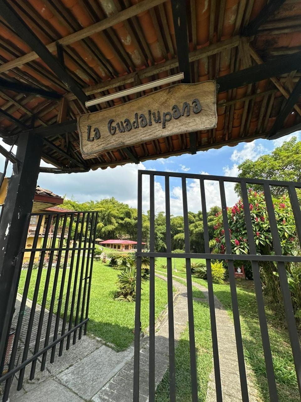 Filandia - Finca Rural La Guadalupana Hotel Exterior photo